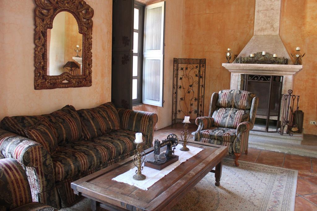 Hotel La Casona De アンティグア・グアテマラ エクステリア 写真