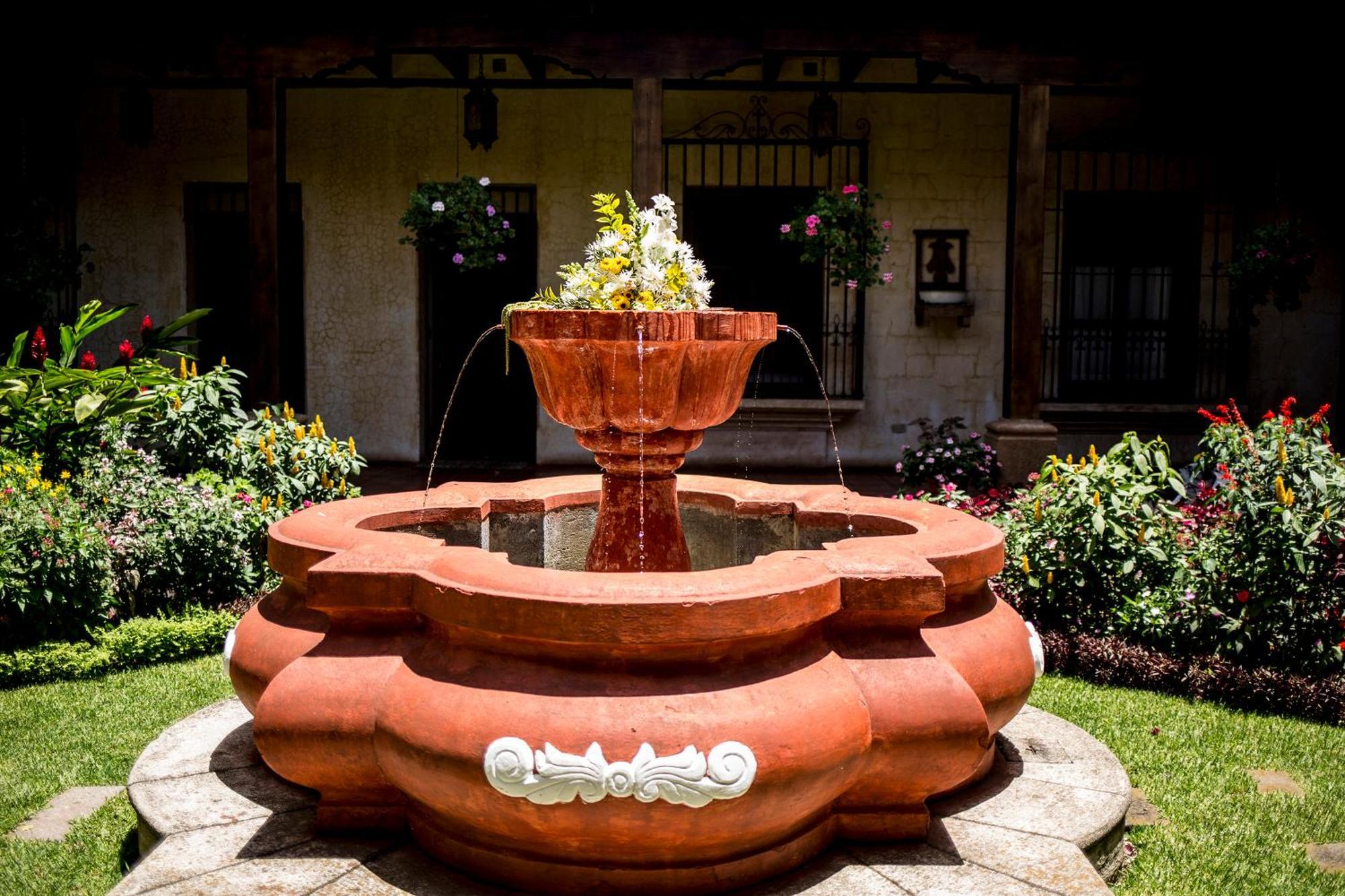 Hotel La Casona De アンティグア・グアテマラ エクステリア 写真